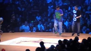 Gucchon & kei (Co Thkoo) vs Djidawi & Pepito (LegionX) Juste debout 2009 Poppin battle