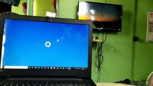 connect laptop to tv (TAGALOG)