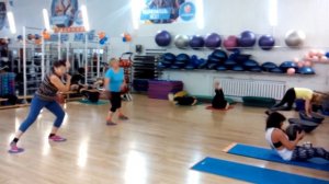 Круговая тренировка по станциям тренер Истомина Диана