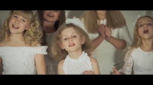 Песня ,,Я целую твои руки"