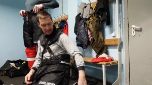 Инструкция по одеванию хоккейной, вратарской экипировки.