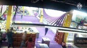 Пожар в Кемерово: Видео Момента Возгорания ( ТЦ Зимняя вишня 2018)