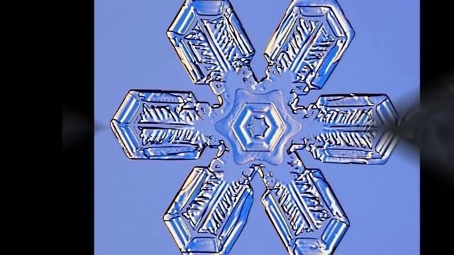 Кристаллы воды (снежинки) под музыку А. Рыбникова и Yiruma смотреть онлайн