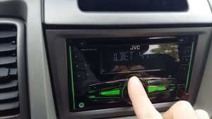 JVC KW-R520 vs Opel vivaro