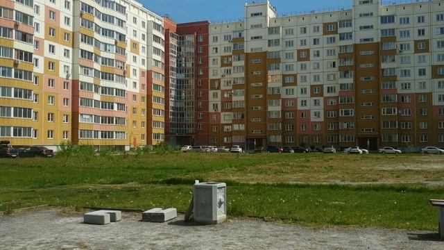 Запускаем квадрокоптер дома и во дворе! смотреть онлайн