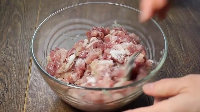 Муж говорит, что и шашлыка не нужно! Это просто нереальные зразы! Готовлю на все праздники! смотреть онлайн