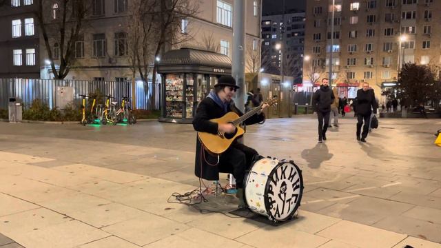 #live #rock Фрикинг Аут — Мама Анархия («Кино» cover) смотреть онлайн