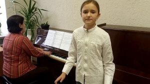 Музыка и слова Л.Марченко. Осенний бал. Исполняет Душенина Лера.