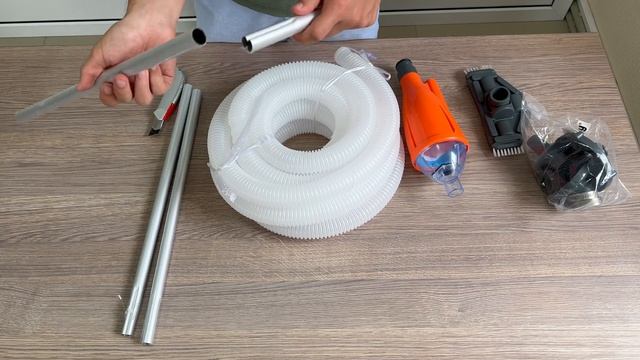 Донный пылесос для бассейна Vommy. Работает от песочного или картриджного фильтра от 3 куб.м/час