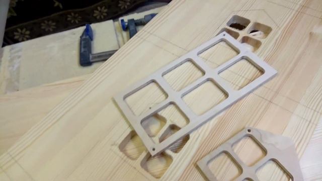 Фрезерование по шаблону ручным фрезером 2 . Шаблоны/Pattern milling 2.Templates смотреть онлайн