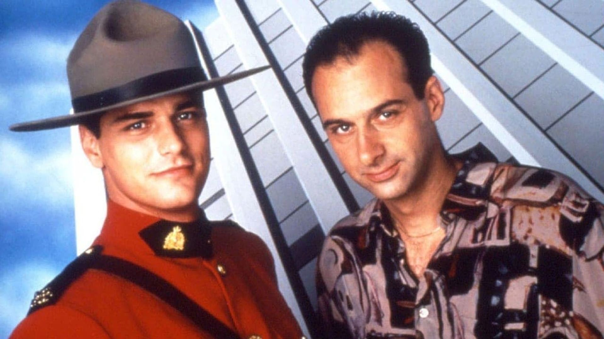 Строго на Юг – 2 сезон 17 серия «Красный, белый или голубой» / Due South