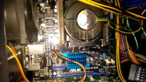 Собрал компьютер,материнская плата Asus M5A78L-M LX3