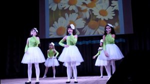 Шоу группа Звонкая песенка - "Ромашки"