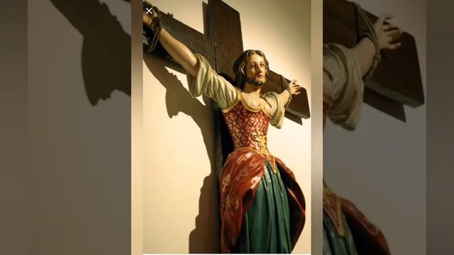 НЕКТО БОРОДАТОЕ И В ПЛАТЬЕ НА КРЕСТЕ смотреть онлайн