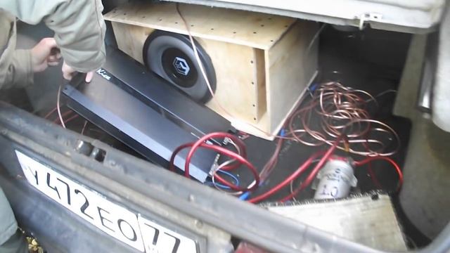 Сабвуфер URAL AS-D10.3D4 и kicx AR1.350 вид с одной стороны смотреть онлайн