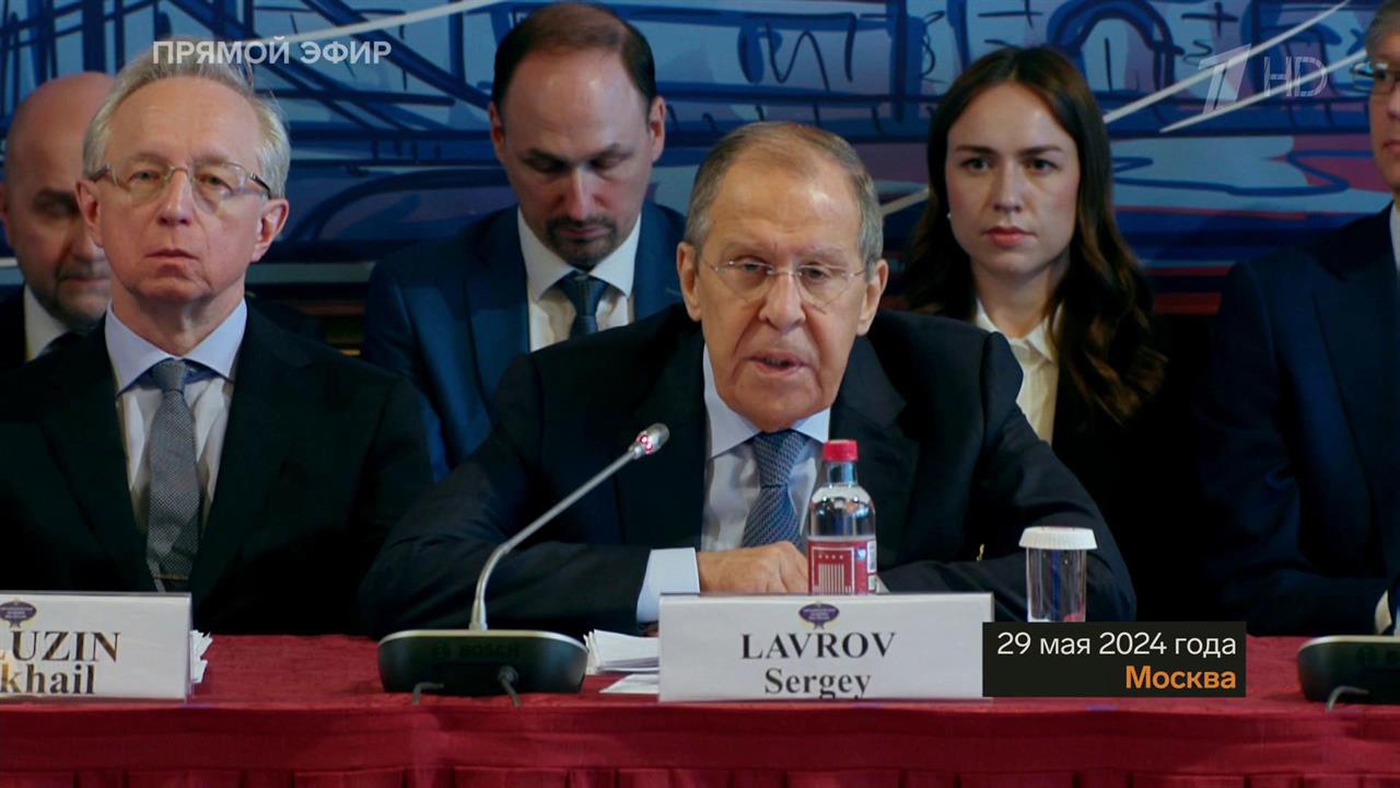 Сергей Лавров - о попытках США спасти гегемонию: борьба за уходящую эпоху