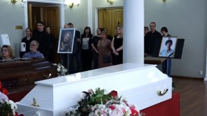 В Ярославле простились с Альбиной Хрипковой и Еленой Лумми