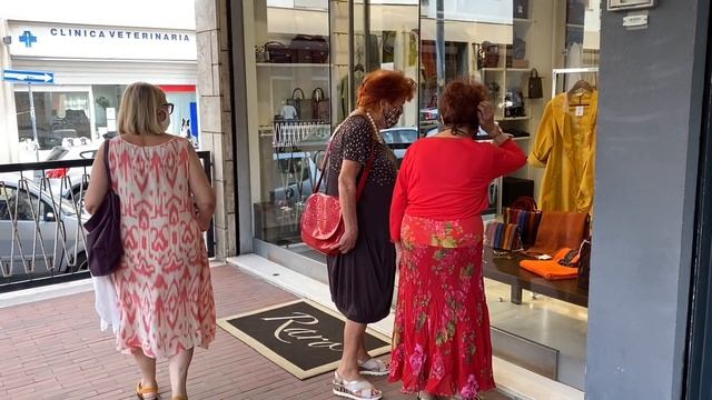Рим. В каких магазинах одеваются итальянки. Итальянская жизнь.  Где живут обеспеченные итальянцы.