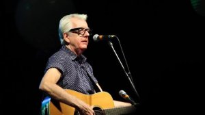 Nick Lowe - Travellin' Light