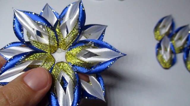 Быстрые заколки на праздник Канзаши из узкой ленты 0,6 см. Канзаши с Алёной смотреть онлайн