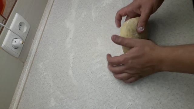 МОЛОЧНЫЕ КОРЖИКИ - ПРОСТОЙ И ВКУСНЫЙ РЕЦЕПТ смотреть онлайн