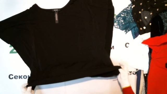 #4220 JD Williams большие размеры сток цена 1680 руб. за 1 кг.вес 13.1 кг./34 шт/ 22000 руб./647 ру смотреть онлайн