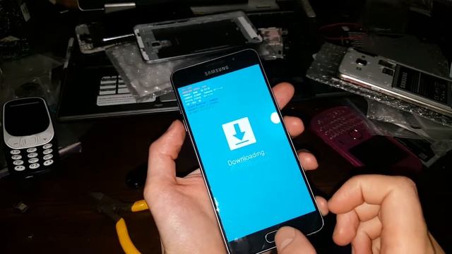 Samsung как выйти из режима Downloading