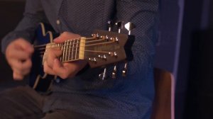 Washburn RO-10 Rover travel guitar - Blue