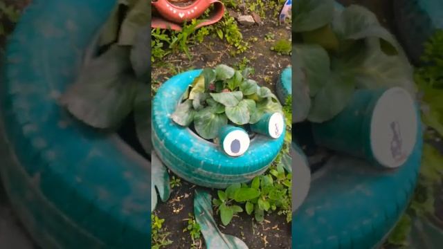 Лягушка-клумба своими руками. Поделки из покрышек. #мастернавсеруки #делайсам #красота #будьсобой смотреть онлайн