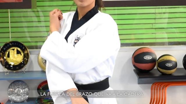 Taekwondo Movimiento ARE MAKI смотреть онлайн