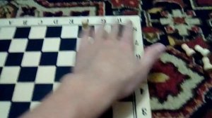 Учу вас играть в настольную Уголки