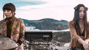 Giolì & Assia - #DiesisLive @Vulcano, Aeolian Islands [Handpan Set].mp4