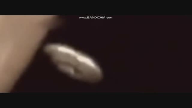 Китайцы сняли НЛО над поверхностью Луны