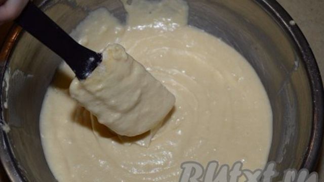 Кекс на молоке с изюмом в духовке