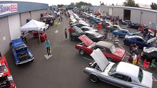 Mustangs Plus October Car Show 2015 Drone Video Pt1 смотреть онлайн