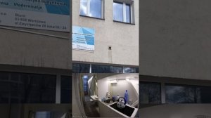 Самый узкий дом Керета шириной 1,5 метра в Варшаве, зажатый между двух многоэтажек.