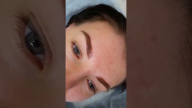 Перманентный татуаж бровей сразу после процедуры by Semaschuk 5 смотреть онлайн