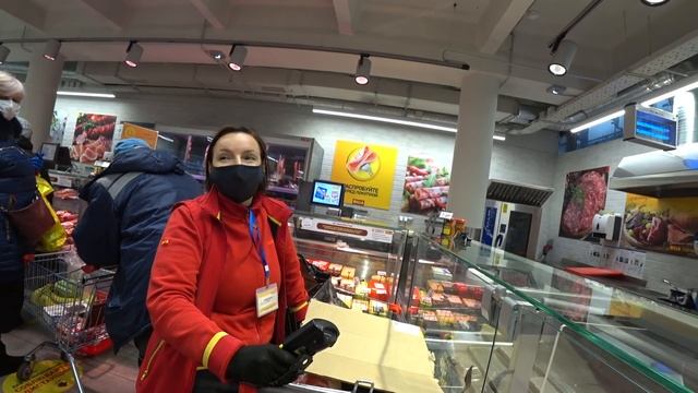 Блогеры оставили магазин без товара / BILLA - акция утилизация.