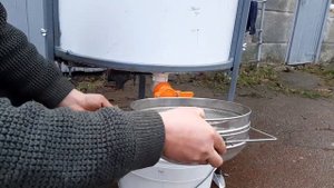 Радиально хордиальная медогонка своими руками(кран для медогонки)ч11