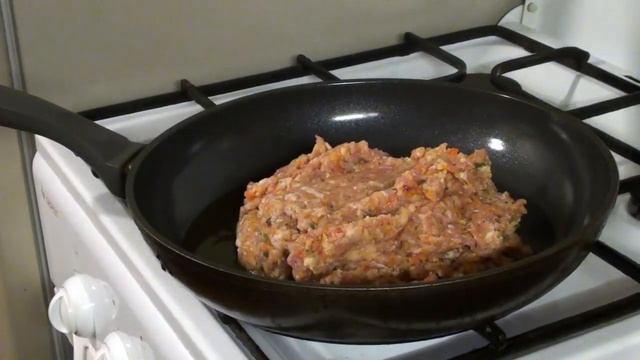 Вкусный быстрый ужин ! Одна котлета на всю семью ! смотреть онлайн