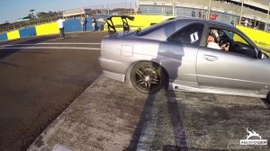 Nissan Skyline R34 GTT- HUGE BURNOUTS