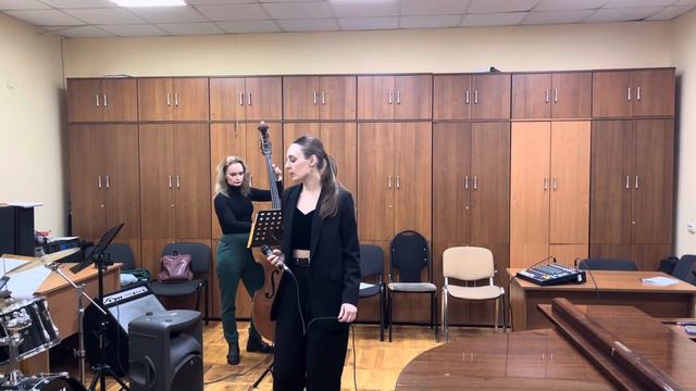 Поет зима, аукает - Евгения Семибратова смотреть онлайн