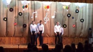 Самый ЛУЧШИЙ танец мальчиков на ВЫПУСКНОЙ!!