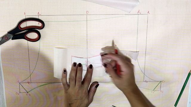 Моделирование классической ластовицы трусиков-шортиков смотреть онлайн