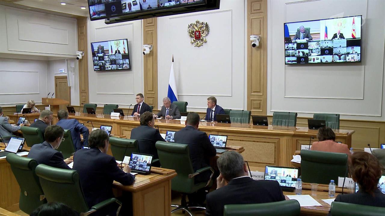 Совершенствование налоговой системы обсуждали сегодня в Общественной палате РФ