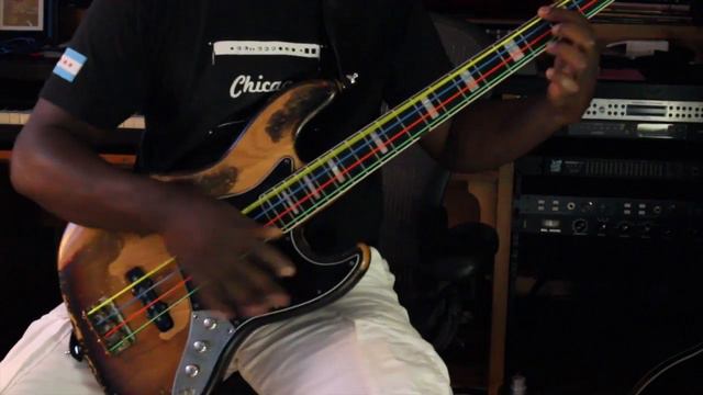 Makossa Samba by Cameroonian Bass Player Gros Ngolle Pokossi смотреть онлайн
