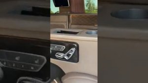 Аренда минивэна Mercedes V class с водителем в Москве.