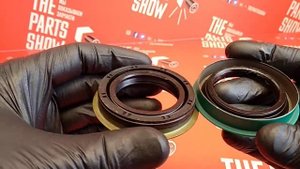 Сальник пер. полуоси Dodge Caravan, Chrysler Voyager, Dodge Stratus, Chrysler Sebring. Сравнение!