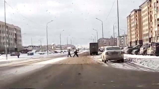 #2 892 Торонто, снег убирают плохо 9 марта 2023 г. смотреть онлайн