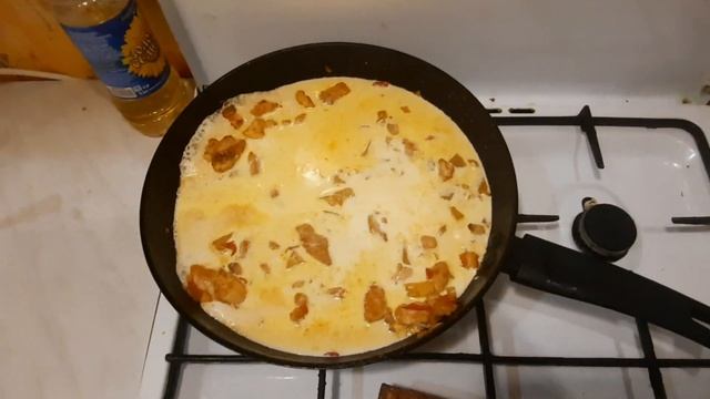 Изжога tv. Курица с ананасами и грибами в сливочном соусе со спегетти смотреть онлайн